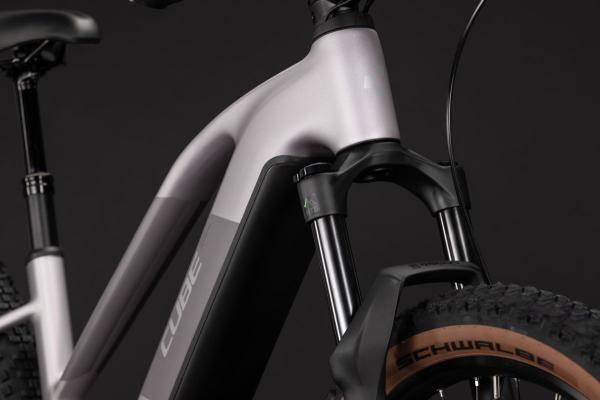 Cube Reaction Hybrid Pro 800 lilacbreeze'n'prizm Gr&ouml;&szlig;e: Trapeze S Produktbild 5