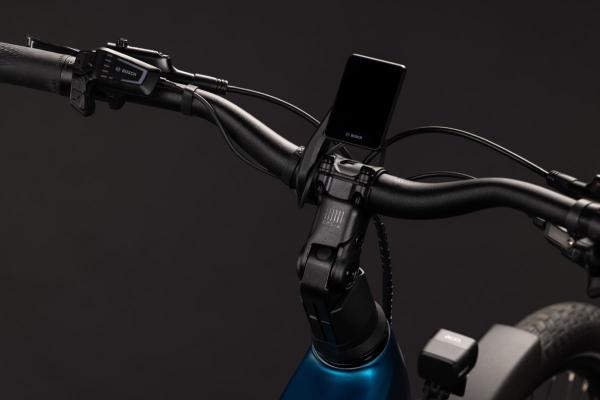 Cube Touring Hybrid Pro 800 electricblue'n'prizm Gr&ouml;&szlig;e: Trapeze 50 cm Produktbild 1