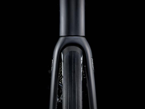 Trek Domane AL 5 58 Matte Trek Black Produktbild 7