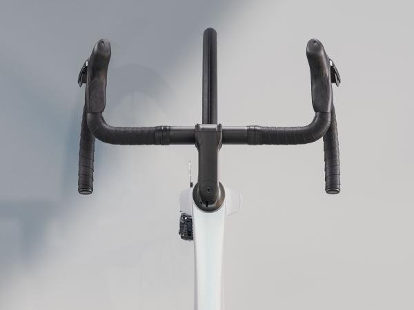 Trek Madone SL 6 M White Prismatic Produktbild 2