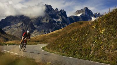 Trek Domane+ SLR 8 AXS EU 62 Carbon Smoke/Prismatic Mar Produktbild 3
