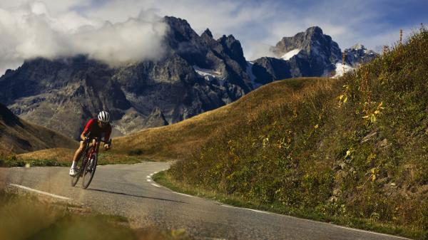 Trek Domane+ SLR 8 AXS EU 62 Carbon Smoke/Prismatic Mar Produktbild 3